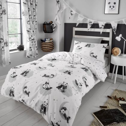 Panda-Eating-Bamboo Bed Sheet Single bed